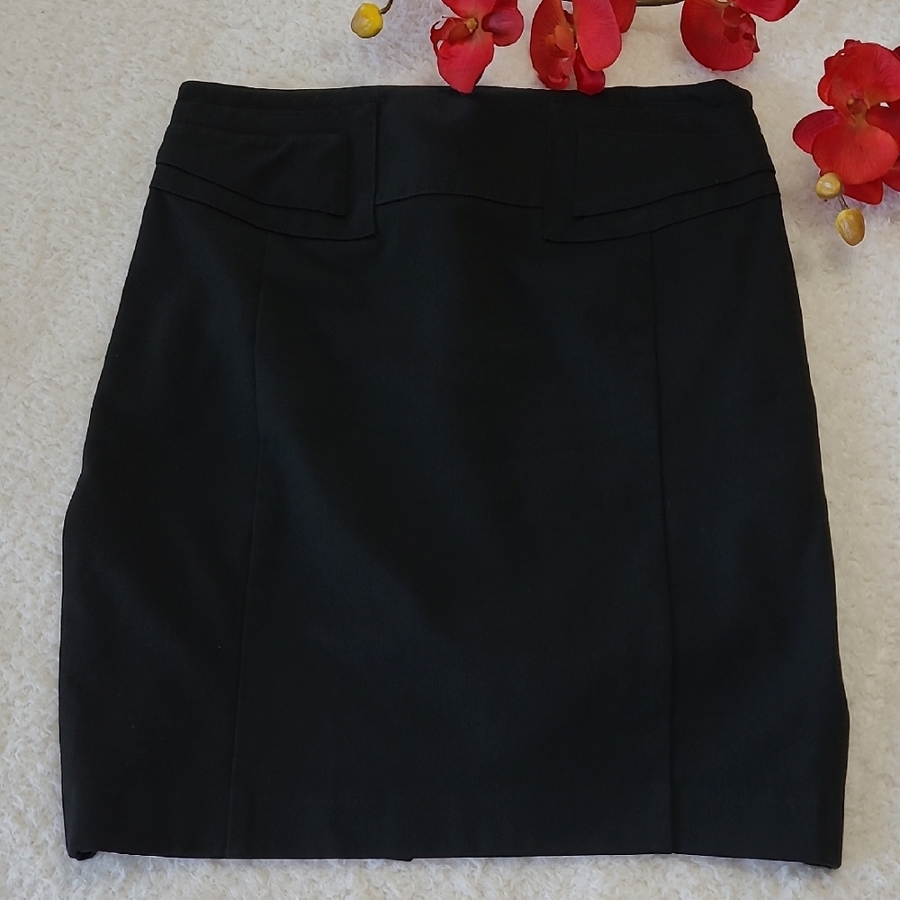 Black Skirt Sexy Detail Trim At Waistline Back Buckle Express Design Studio Sz 6 - Picture 9 of 16